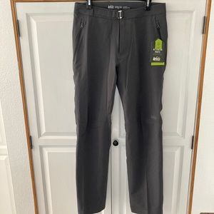 NWT Men’s REI Co Op Activator Pants 32” x 32”